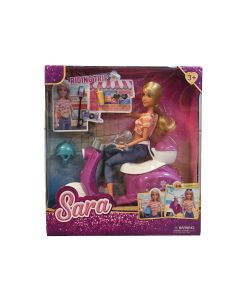 Sara, Lutka s Vespom